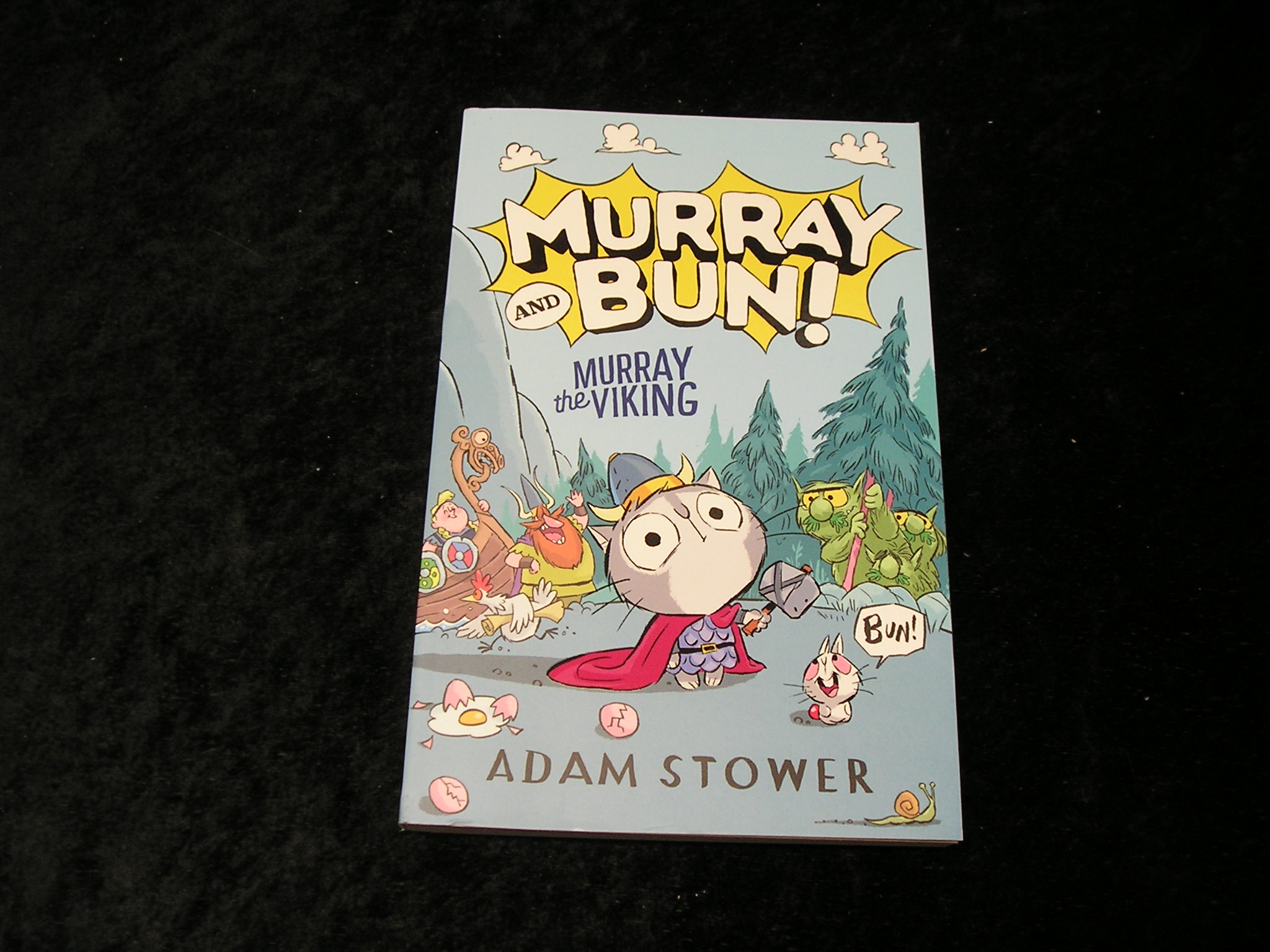 Image 0 of Murray and Bun ! Murray the Vikung