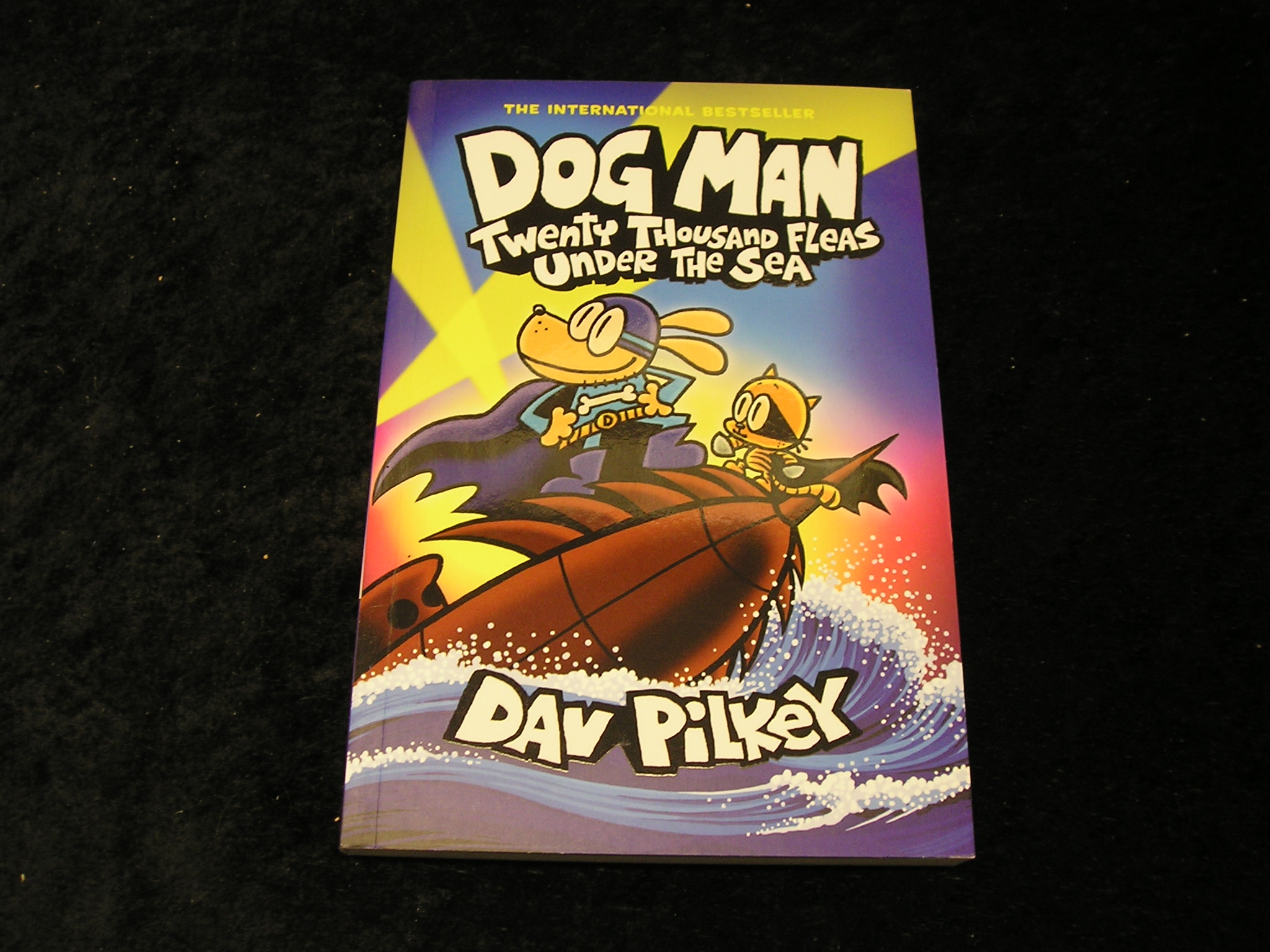 Image 0 of Dog Man Twenty Thousand Fleas Under the Sea