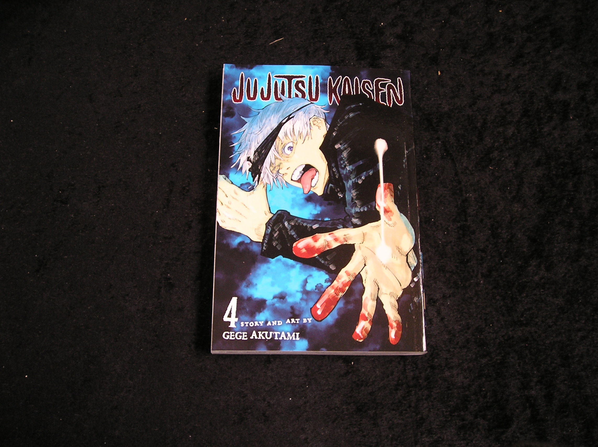 Image 0 of Jujutsu Kaisen Vol 4
