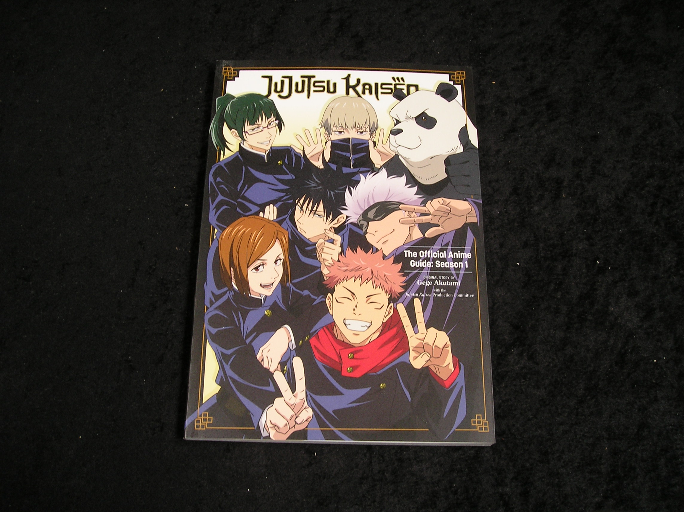 Image 0 of Jujutsu Kaisen The Official Anime Guide season 1