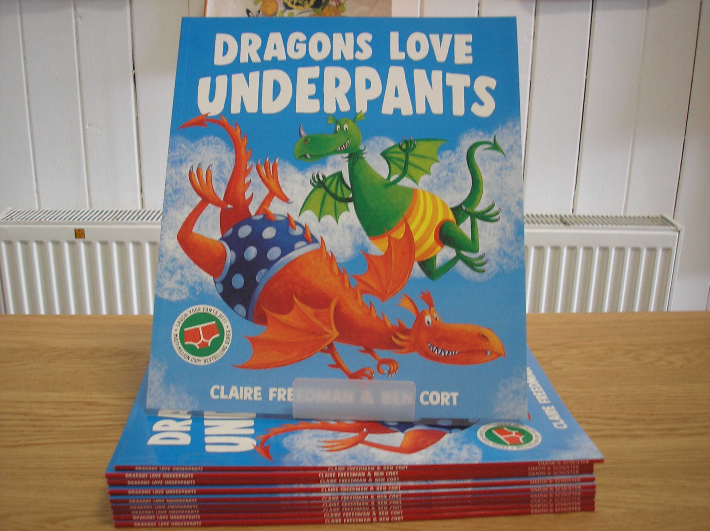 Image 0 of Dragons Love Underpants