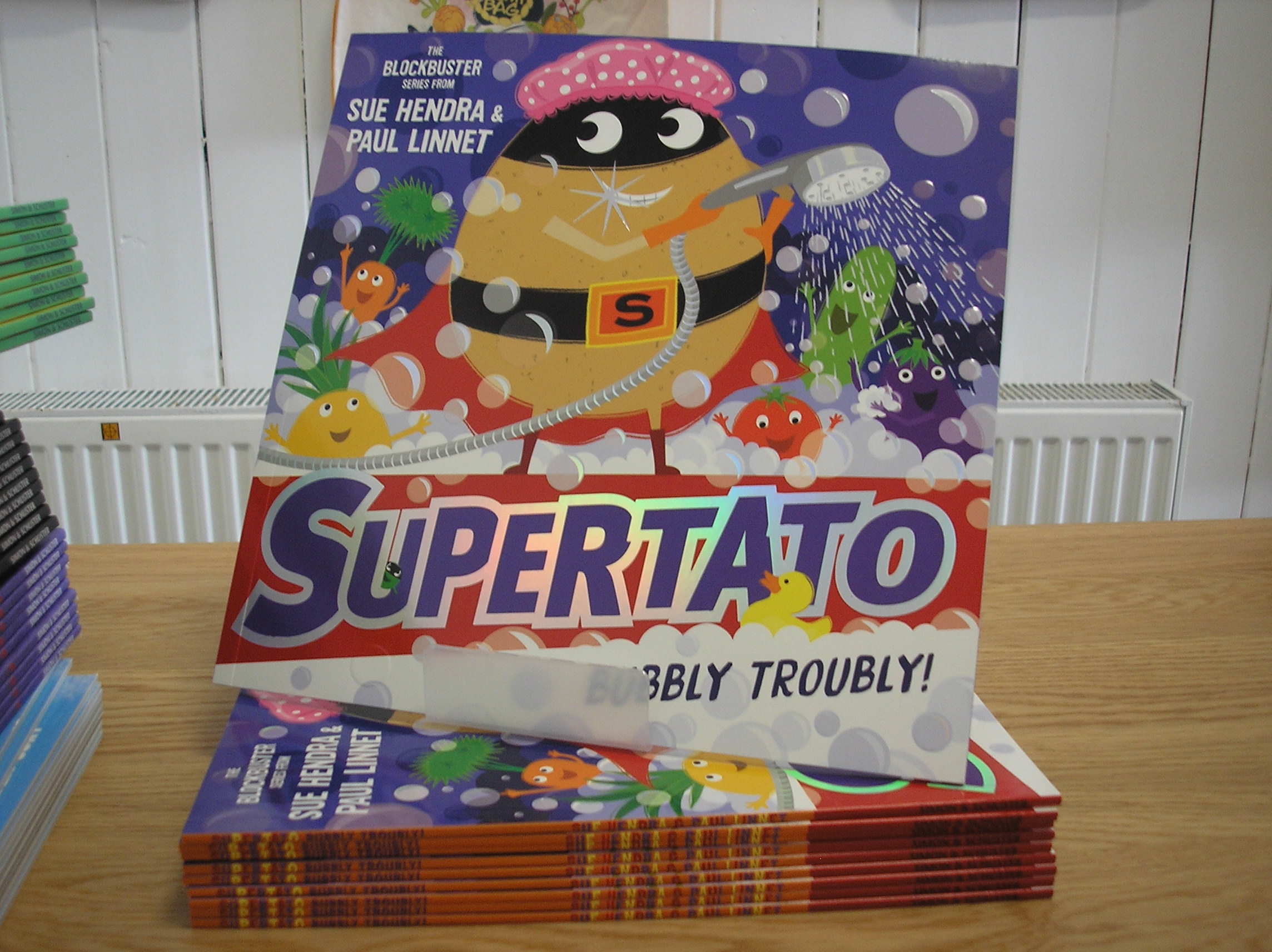 Image 0 of Supertato: Bubbly Troubly