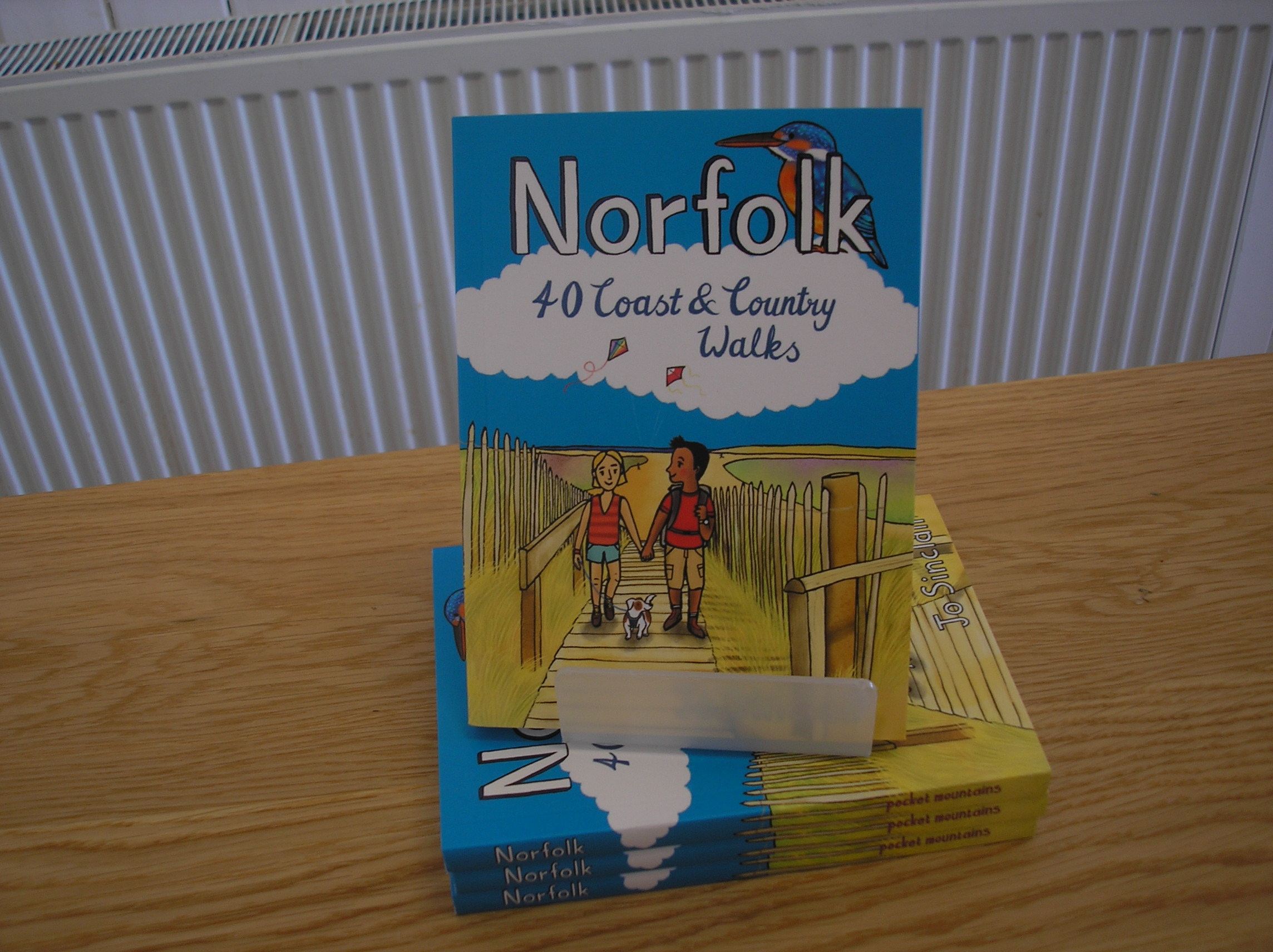 Image 0 of Norfolk: 40 Coast and Country Walks