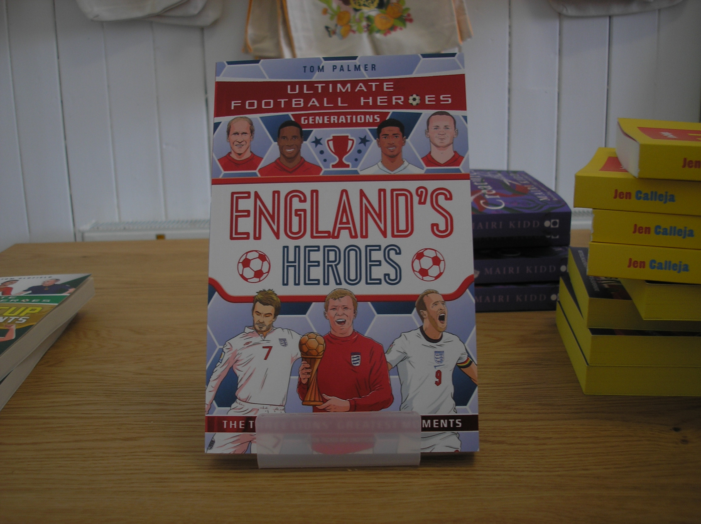 Image 0 of Ultimate Football Heroes Generations England's Heroes