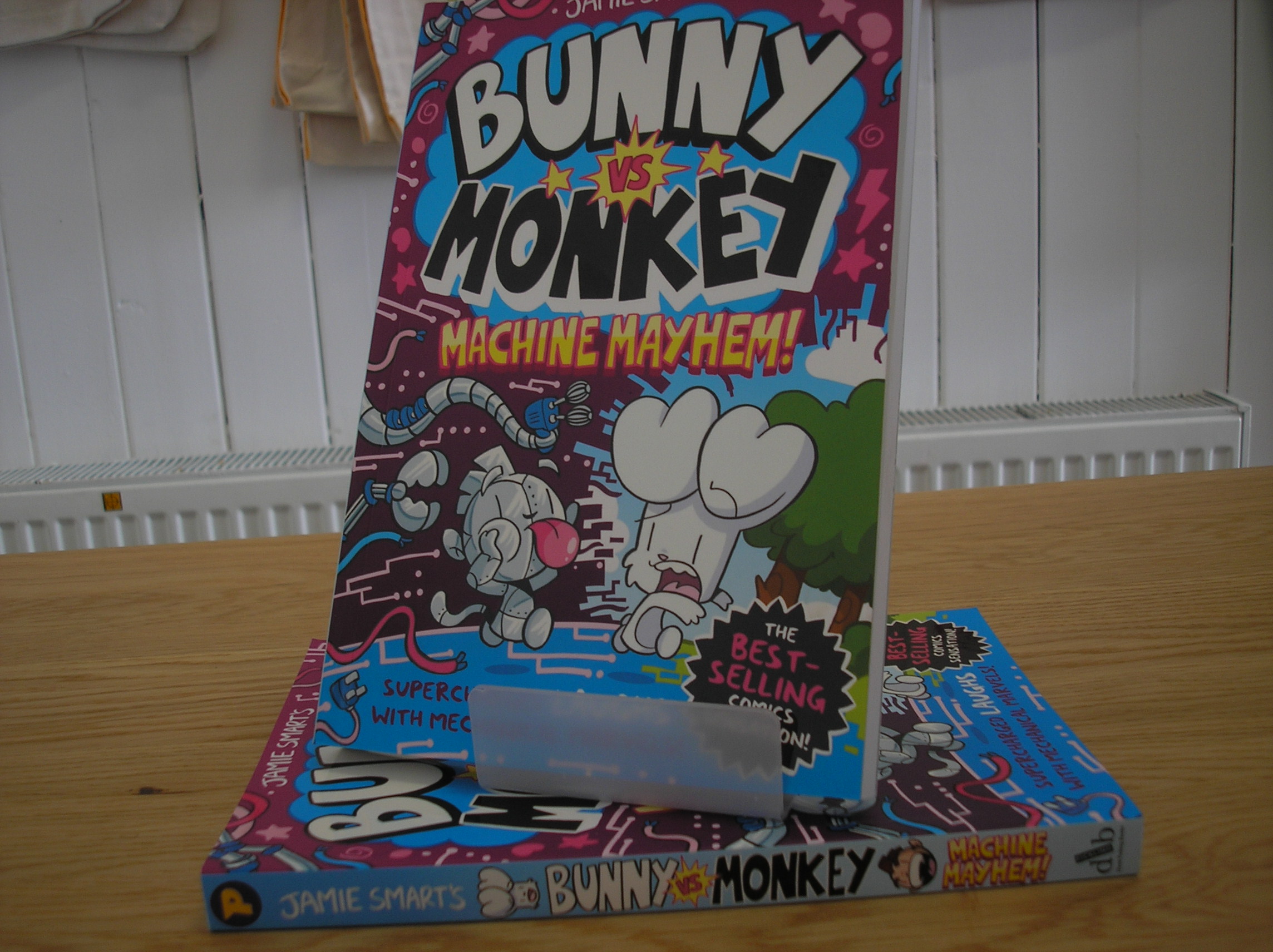 Image 0 of Bunny vs Monkey: Machine Mayhem