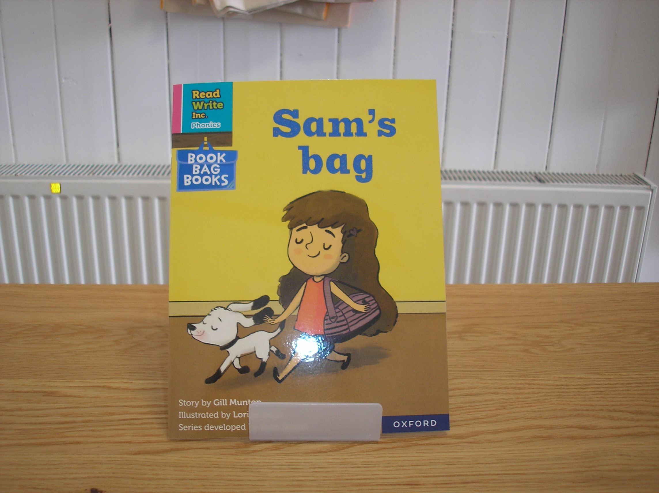 Image 0 of Read Write Inc. Phonics: Sam's bag (Pink Set 3 Book Bag Book 4)