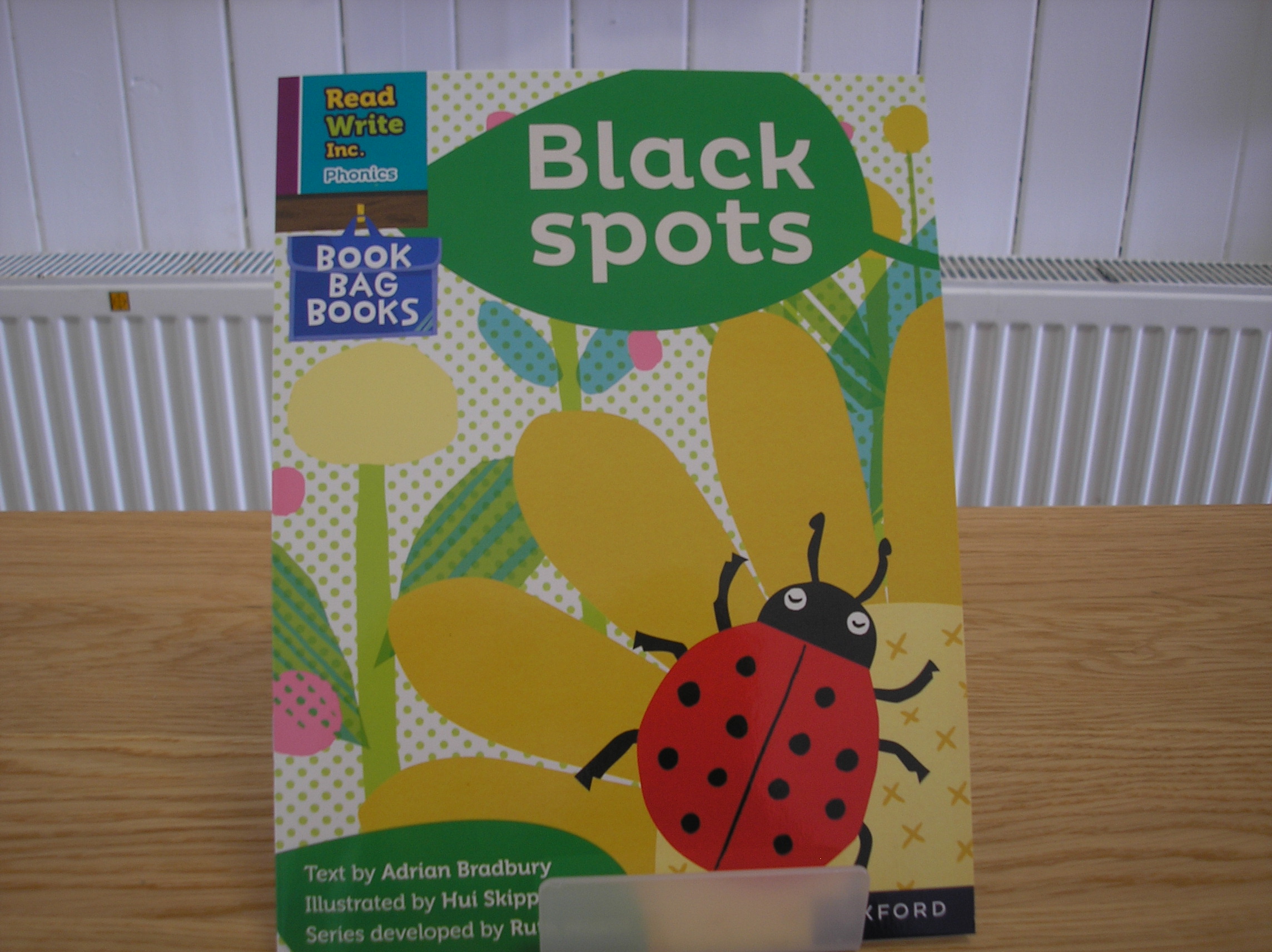 Image 0 of Read Write Inc. Phonics: Black spots (Purple Set 2 Book Bag Book 7)