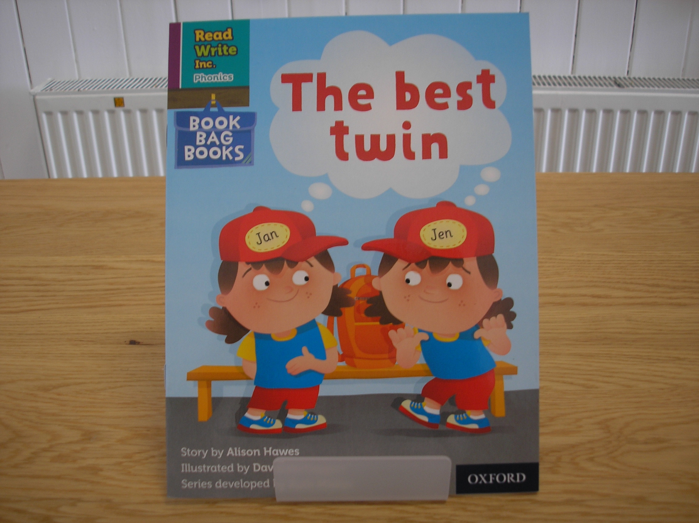 Image 0 of Read Write Inc. Phonics: The best twin (Purple Set 2 Book Bag Book 4)
